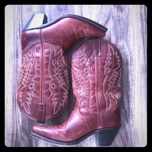 WOMAN’S LOREDO BOOTS